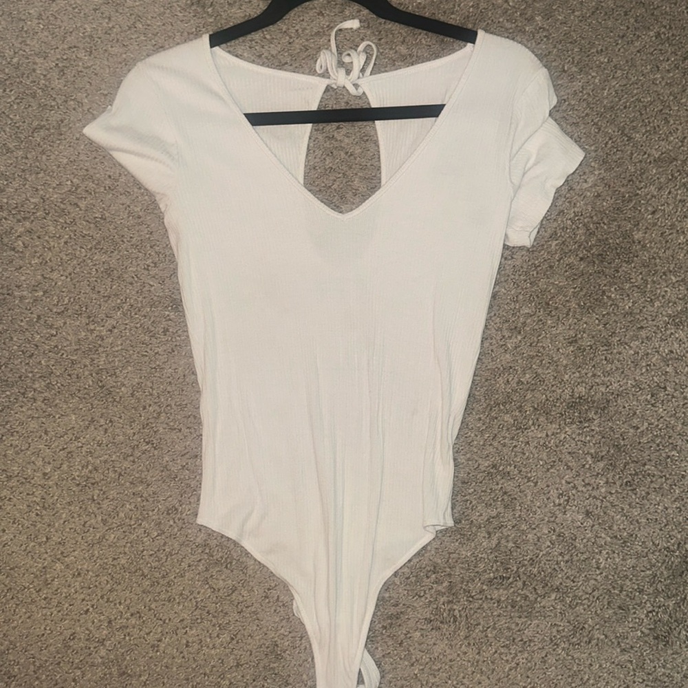 A&F ribbed keyhole back body suit sz M